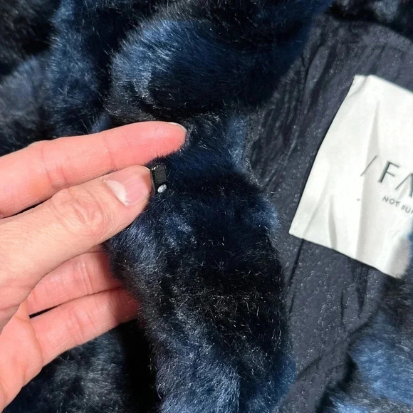 FAZ Not Fur Faux Fur Blue Swing Topper Cropped 3/4 Sleeve Jacket Womens 2 - Picture 7 of 12